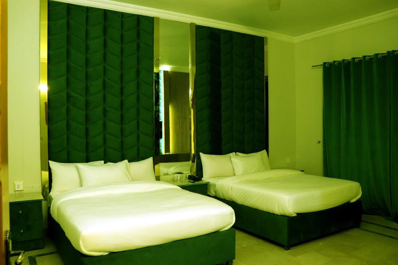 Hayat Grand Guest House Islamabad Exteriör bild